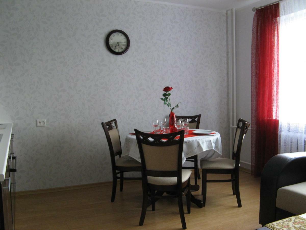 Gratarre Apartment Kuressaare Exterior foto